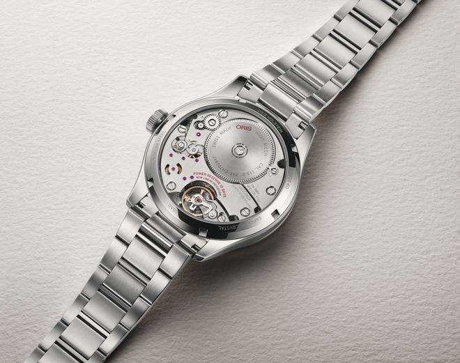 休闲钢表好看又实用戴上绝对“心里美”新表 芭乐配色10日动储这块全天候(图7) 休闲钢表好看又实用戴上绝对“心里美”新表 芭乐配色10日动储这块全天候(图7)